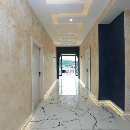 Aparthotel Perla Blanca