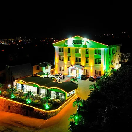 Perla Blanca Aparthotel 4*