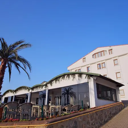 Perla Blanca Aparthotel